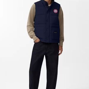 Canada goose vest men's size L